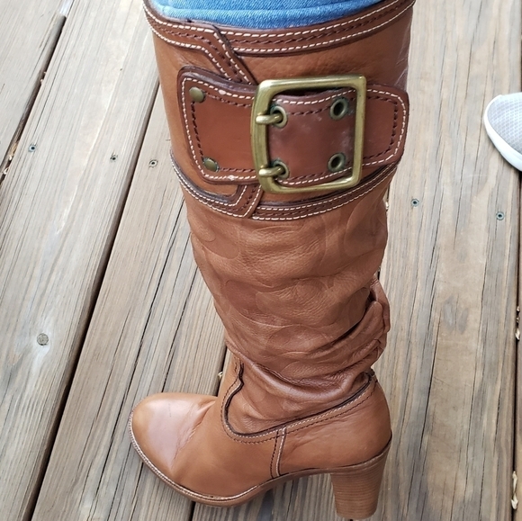 Coach Meredith Signature Soft Leather Heeled Boots Italy 7 VGUC - Picture 1 of 16